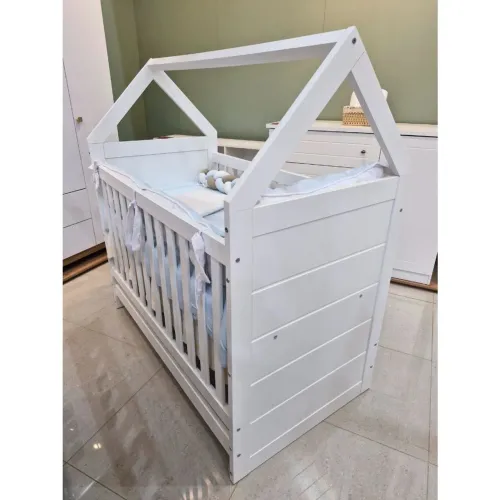 Berço Montessoriano