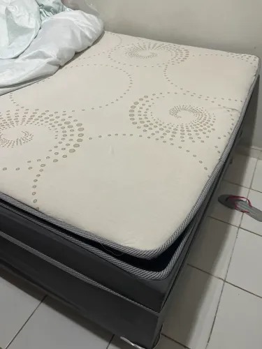 Cama unibox pouco usada