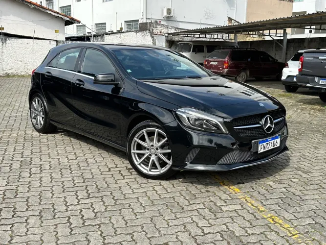 Mercedes-Benz Classe A 200 1.6 TB/flex Aut. 2016