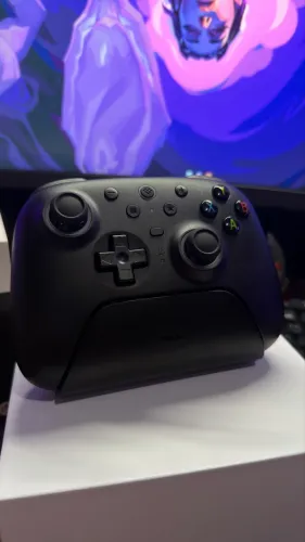 Controle Sem Fio - 8bitdo Ultimate 2 Wireless Com Dock