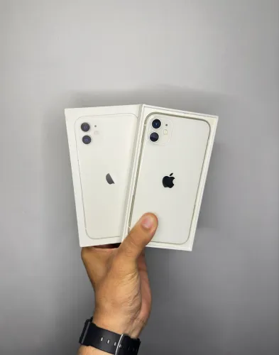 iPhone 11 - 64Gb, Com Caixa