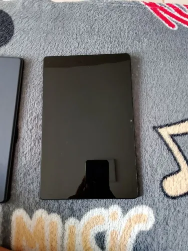 Vendo tablet novo