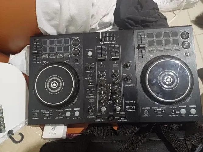 Controladora Pioneer DJ DDJ-400 + Bag Transporte