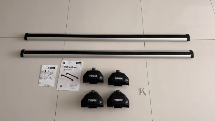 Rack Thule Evo Flush Rail + Barra Smart XT 123cm