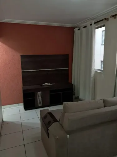 Apartamento Mobiliado de 2 Quartos, 47 m2, pronto para Morar