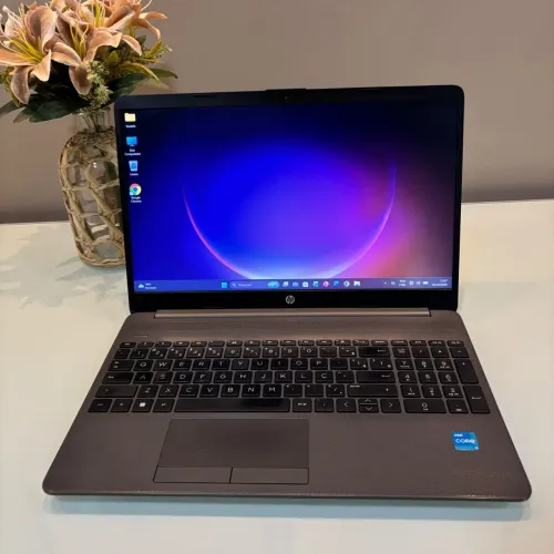Notebook HP Core i3 11ª Geração 16GB RAM SSD NVMe Windows 11 Bateria Ótima