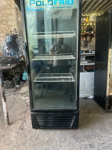 Vendo geladeira expositora da coca cola
