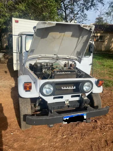 Toyota Band.Picape Chassi Longo Diesel 1979