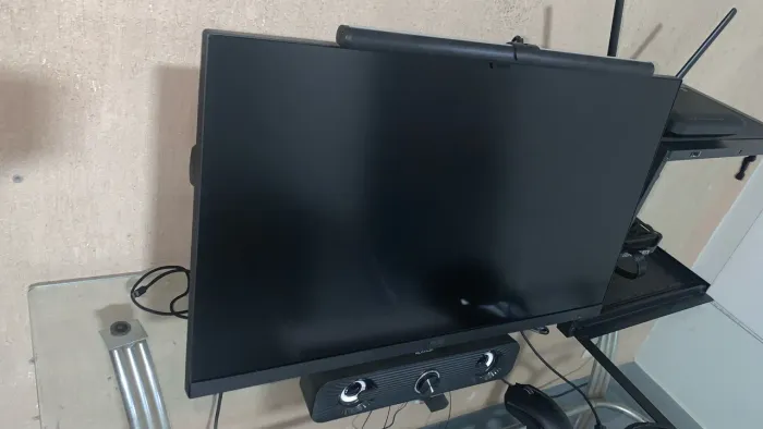 Monitor AOC 27? 180hz 0,5ms + Suporte Articulado