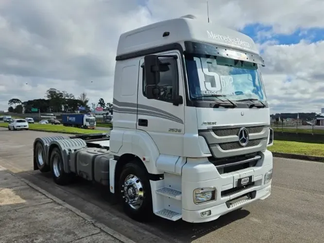 Mb Axor 2536 6x2 Ano 2015 Automático - REPASSE