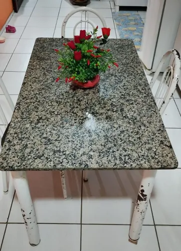 Mesa de mármore 