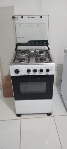 Fogão de 4 bocas em ótimo estado funcionando perfeitamente