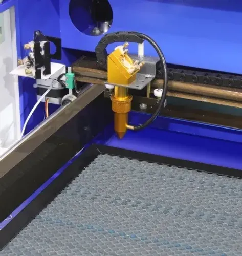 Máquina CNC Router Laser Corte Gravação 60x40cm 80w 220v Sensor Fluxo de Água - Nagano