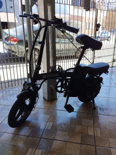 Bicicleta elétrica