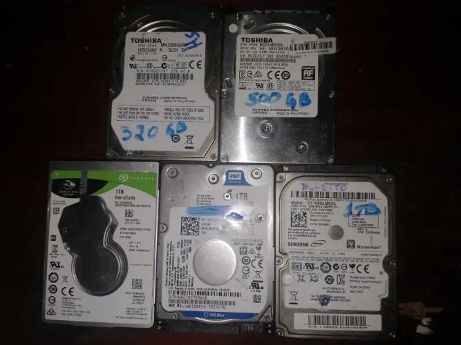 Kit 5 HDs Notebook 3.820GB Com Defeito (Ler Descrição)