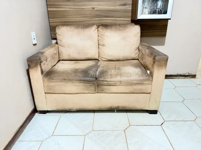 Sofá de 2 lugares