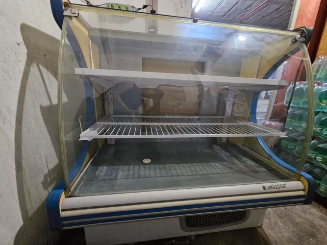 Balcão Refrigerador Gelopar
