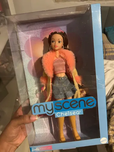Boneca Barbie My Scene Signature Chelsea