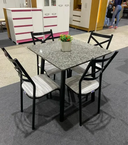Mesa mila 4 cadeiras 75x75 nova 