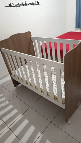 BERÇO AJUSTÁVEL MDF + COLCHÃO - Excelente Estado Teresina