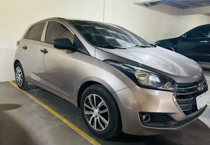 Hyundai HB20 Unique 1.0 Flex 12V Mec. 2019