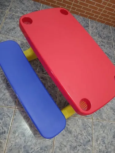 Mesa infantil, escorregador e cavalinho Tramontina