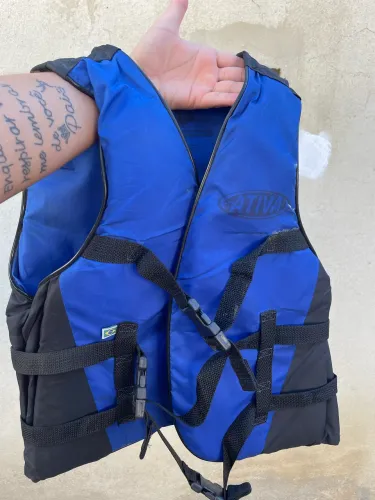 COLETE AQUÁTICO