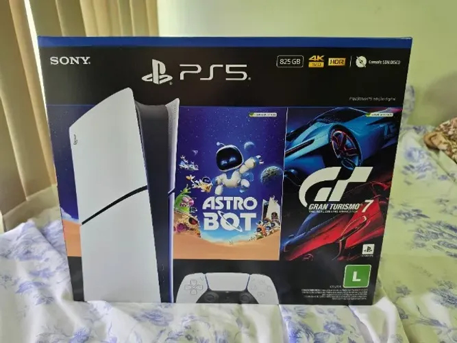 PlayStation 5 Slim com 2 Jogos Lacrado com NF e 1 Ano de Garantia Aceito Cartão