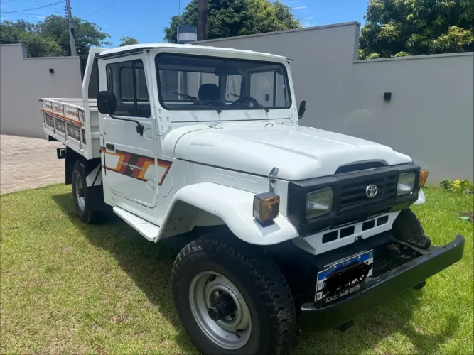 Toyota Band.Picape Chassi Curto Diesel 1990