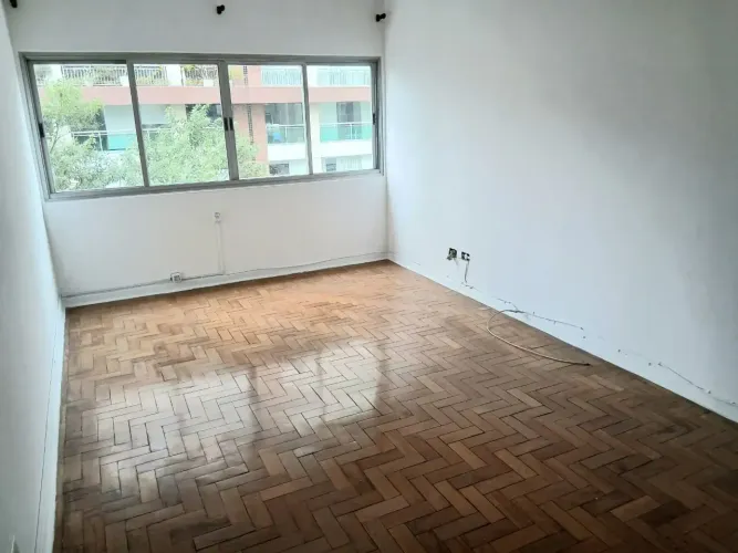 Apartamento com 1 dormitório, 1 vaga, na região da Consolação