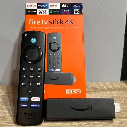 Amazon Fire TV Stick 4K - Streaming com Dolby Vision/Atmos - Compatível com a IA Alexa+