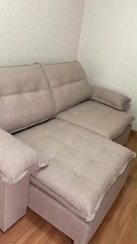 Sofá retrátil ,novo