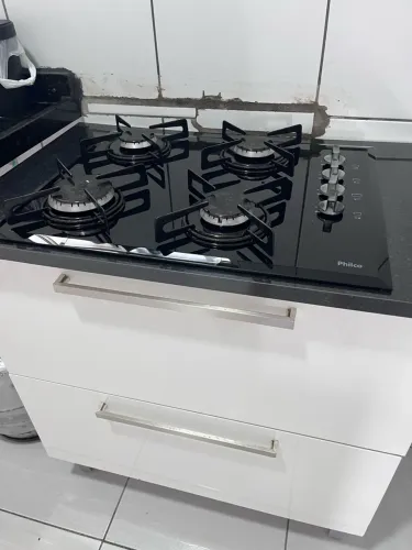 Balcão com cooktop