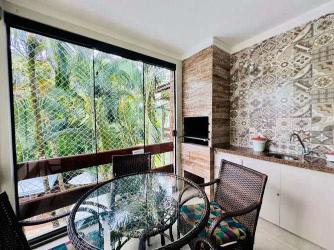 Village com 2 dormitórios para alugar, 57 m² - Riviera de São Lourenço - Bertioga/SP