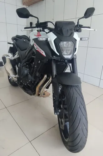 Honda Hornet 500 - 2026 - Impecável 