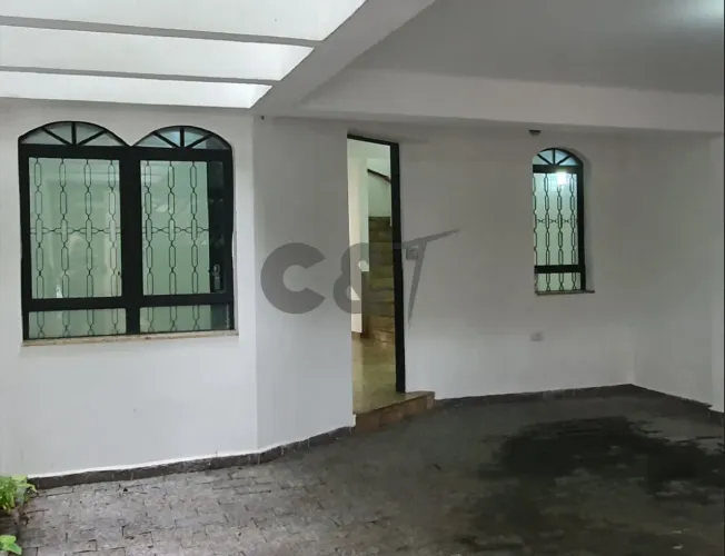 Sobrado - 2 Dormitórios (1 Suíte) à Venda ou para Alugar em Santo Amaro - São Paulo/SP