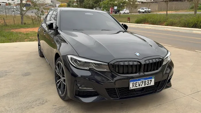 BMW 330E M Sport 2.0 Turbo Híbrido AU 2021