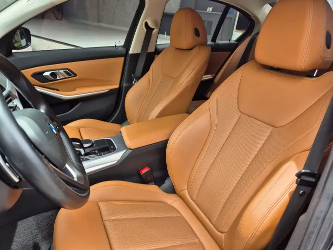 BMW 320I A Modern/sport TB 2.0/a.flex 16V 4P 2022