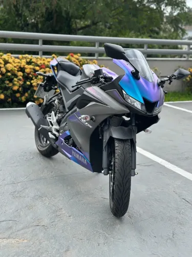 Yamaha YZF R-15 155 ABS 2025