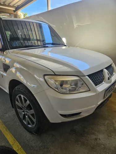 Mitsubishi Pajero TR4 2.0 Flex 16V 4X2 Aut. 2015