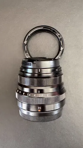 Lente Fujifilm Fujinon XF 35mm f/2 R WR Estado de Nova
