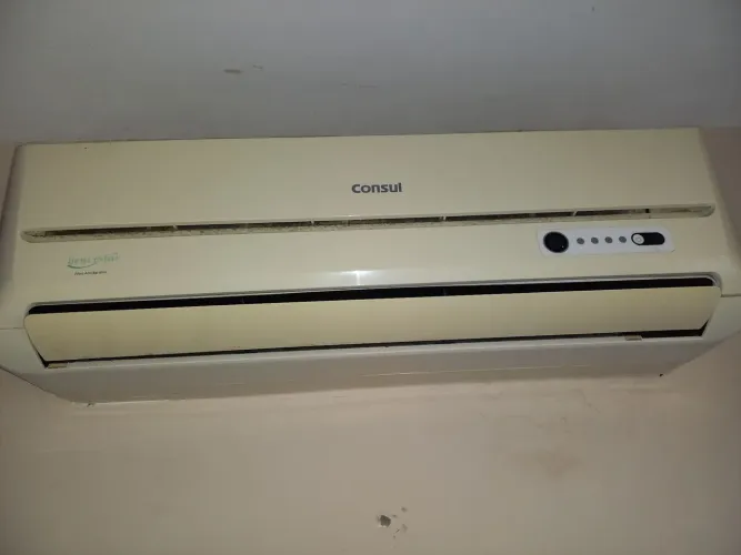 Ar condicionado cônsul 12000BTUs