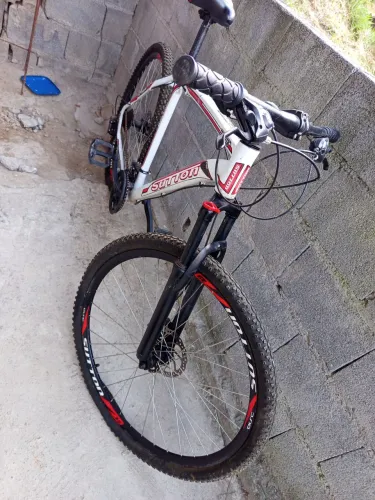 Bicicleta aro 29 sutton