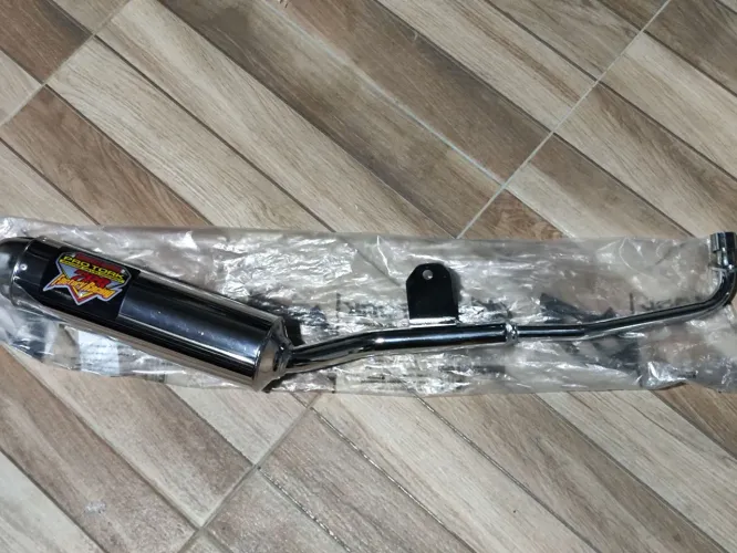 Cano de escape POP 100 NOVO