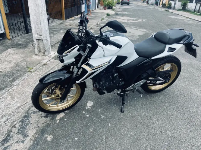 Yamaha FZ25 250 Fazer Connected 2025