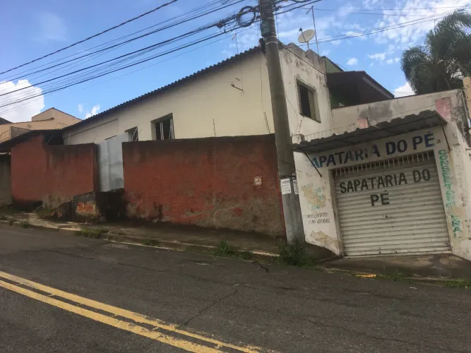 Casa na vila Carvalho