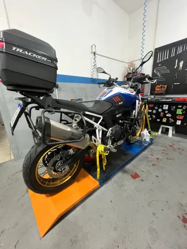 MECÂNICO DE MOTOS / AUX MEC MOTOS