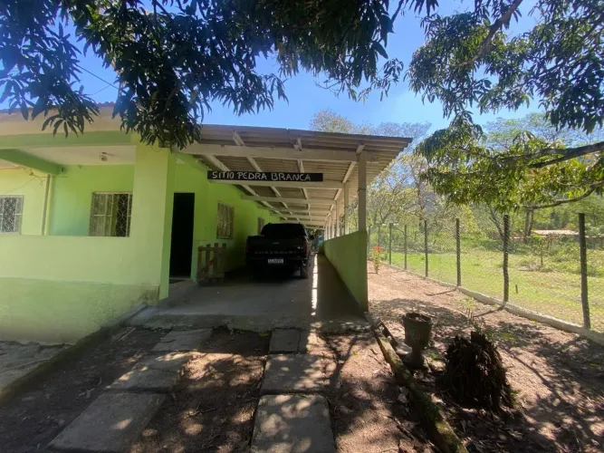 Vendo Sítio 1,6 Hectares- Porteira Fechada!Taquara- Direto com Proprietário