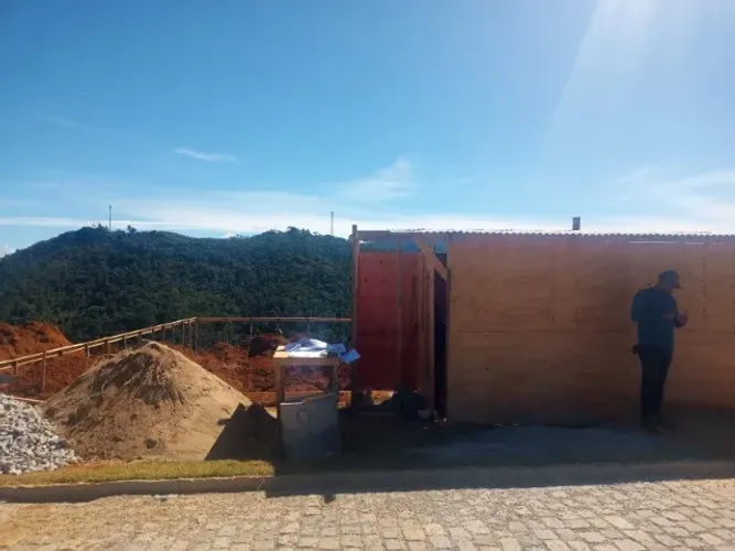 Carvalho imóveis + SG Arquitetura  -  Terrenos e Arquitetura