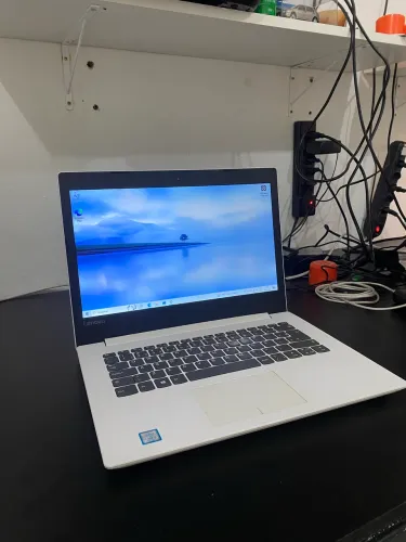 Lenovo ideapad 320 15ISK 本体 ホワイト 【USED】 中古】ideapad 320-15AST 80XV00A6JP ブリザードホワイト 〔Windows 10